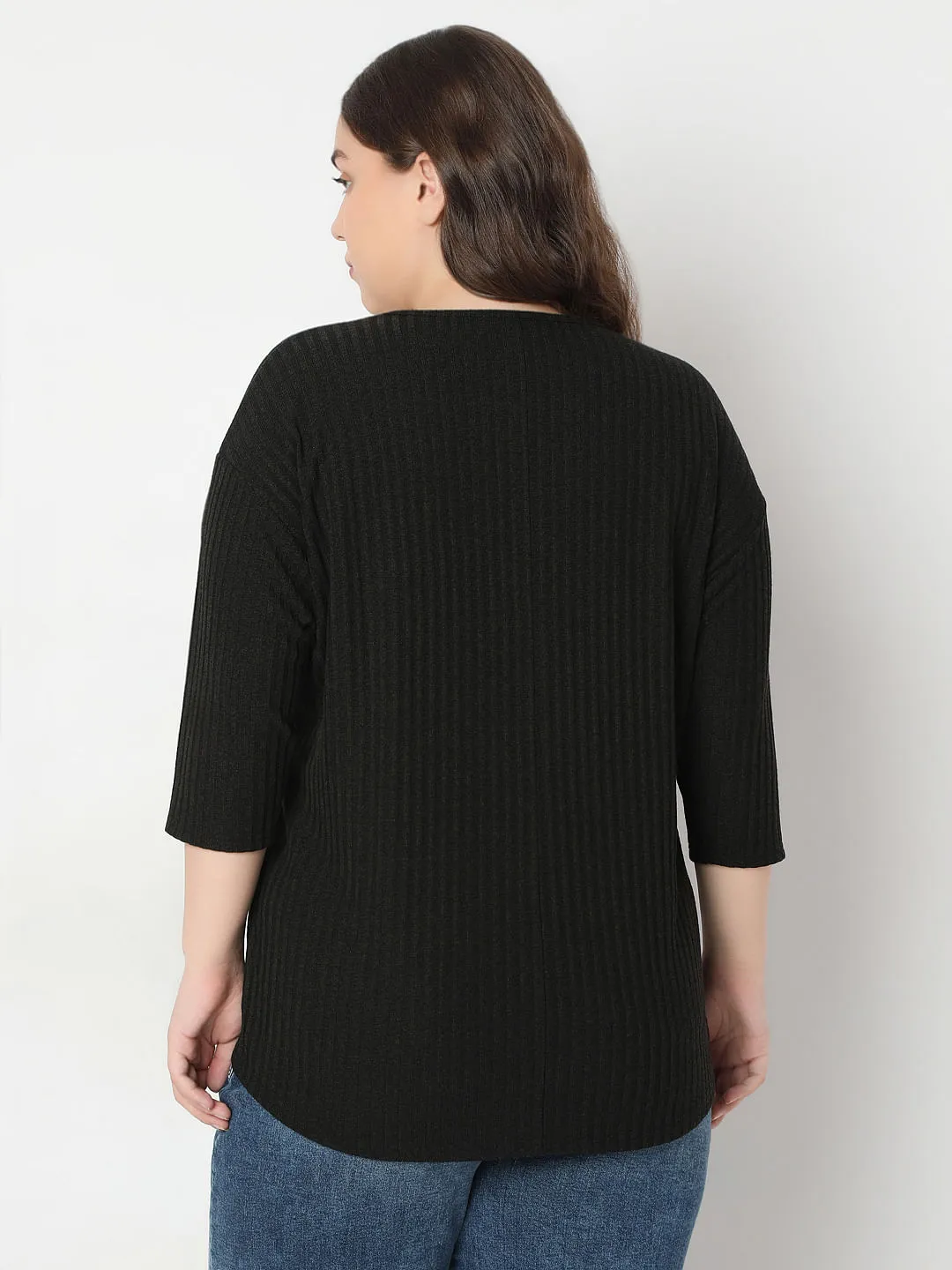 CURVE BLACK ROUND NECK TOP