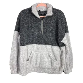 Doe & Rae Grey and Cream Sherpa Quarter Zip Pullover- Size S