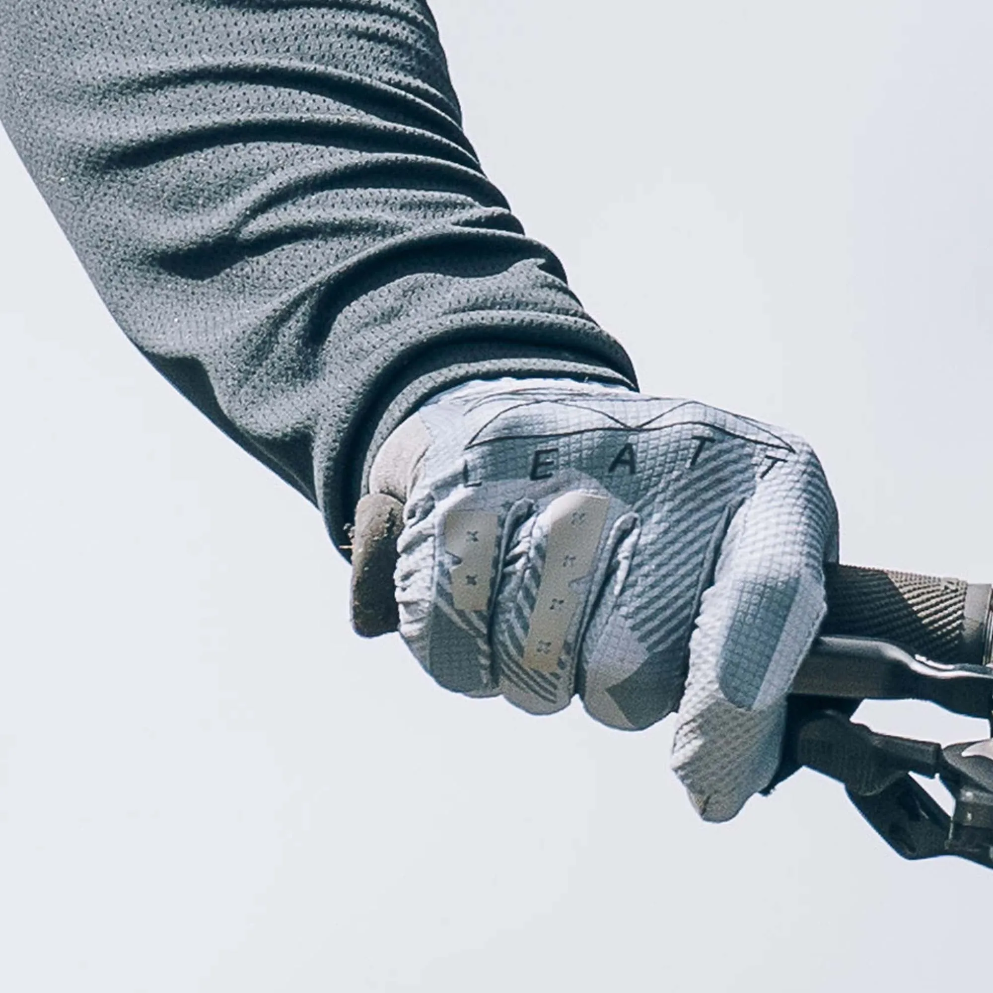 Gloves MTB 1.0 GripR - Titanium