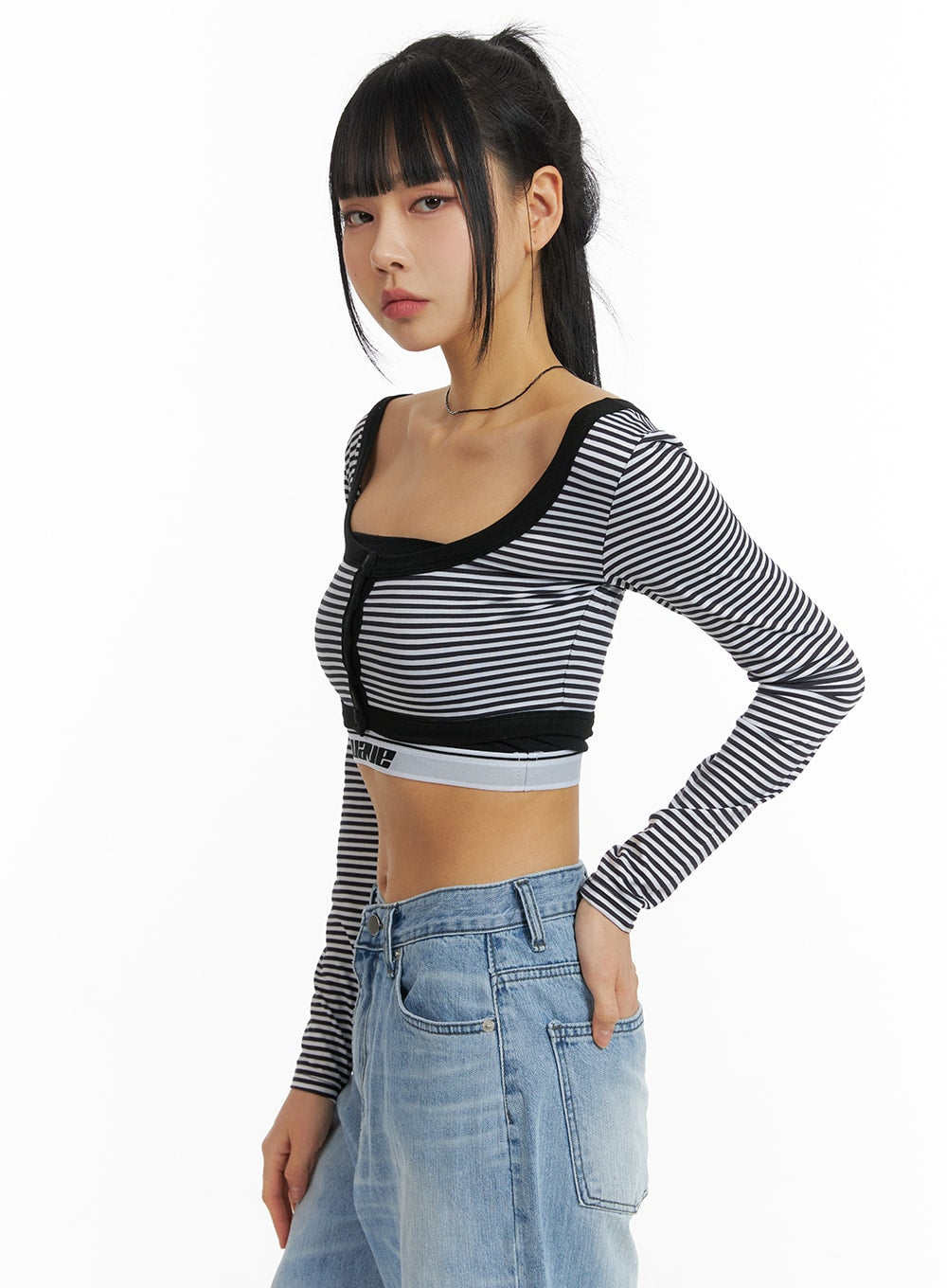 Round Neck Striped Long Sleeve Crop Top CM407