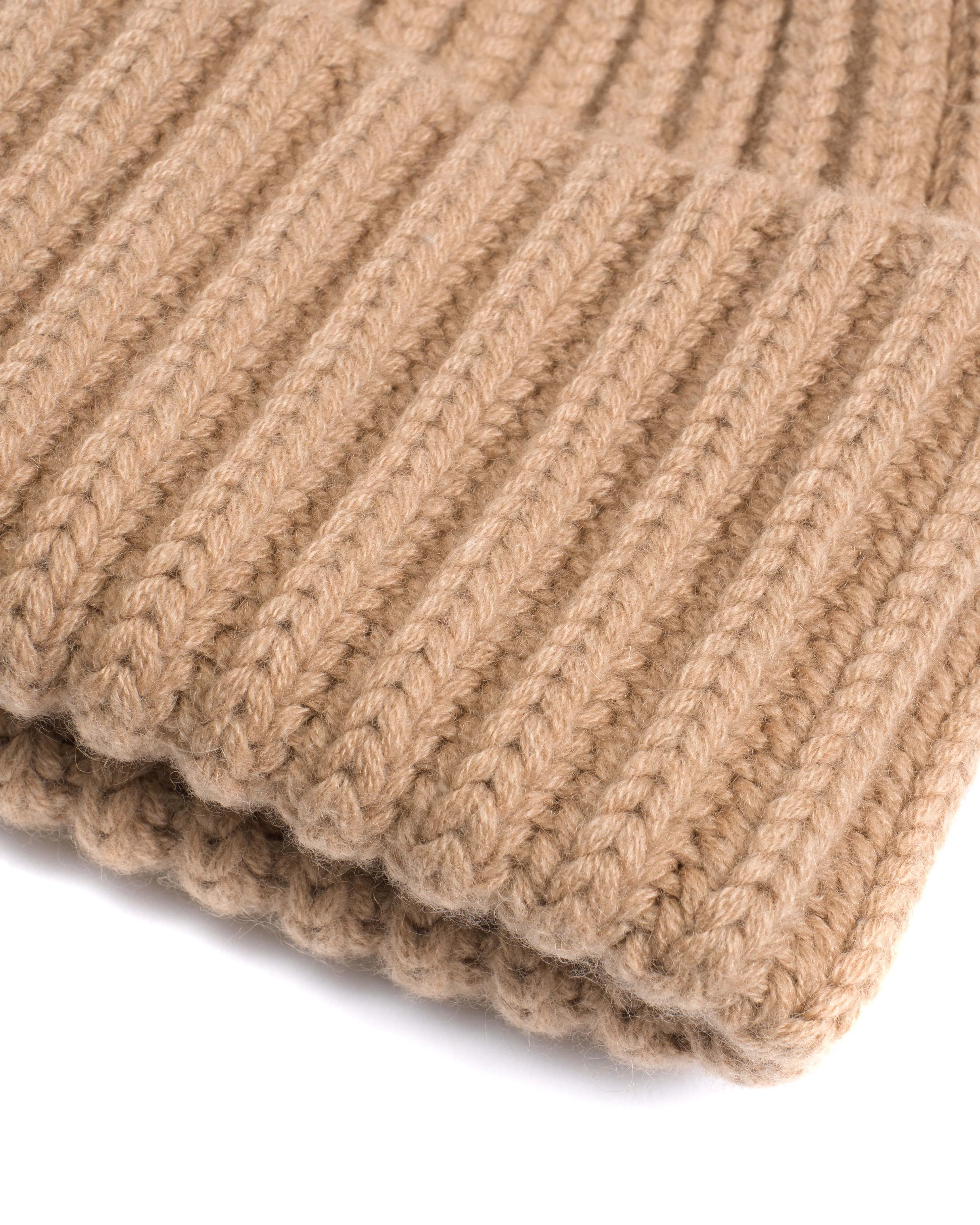 Sandra beanie 100% cashmere Camel