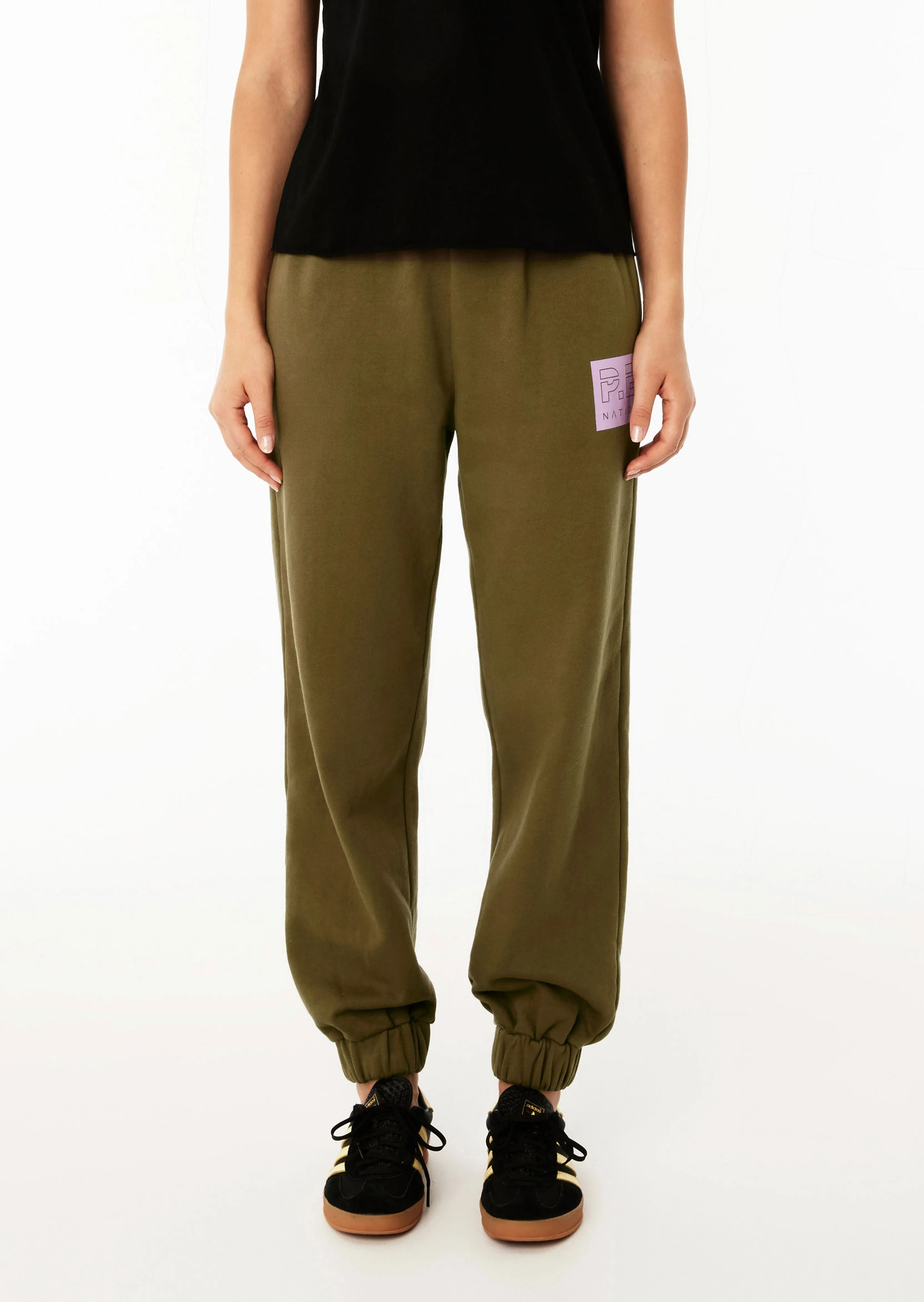 SENTIMENTAL TRACKPANT IN KHAKI