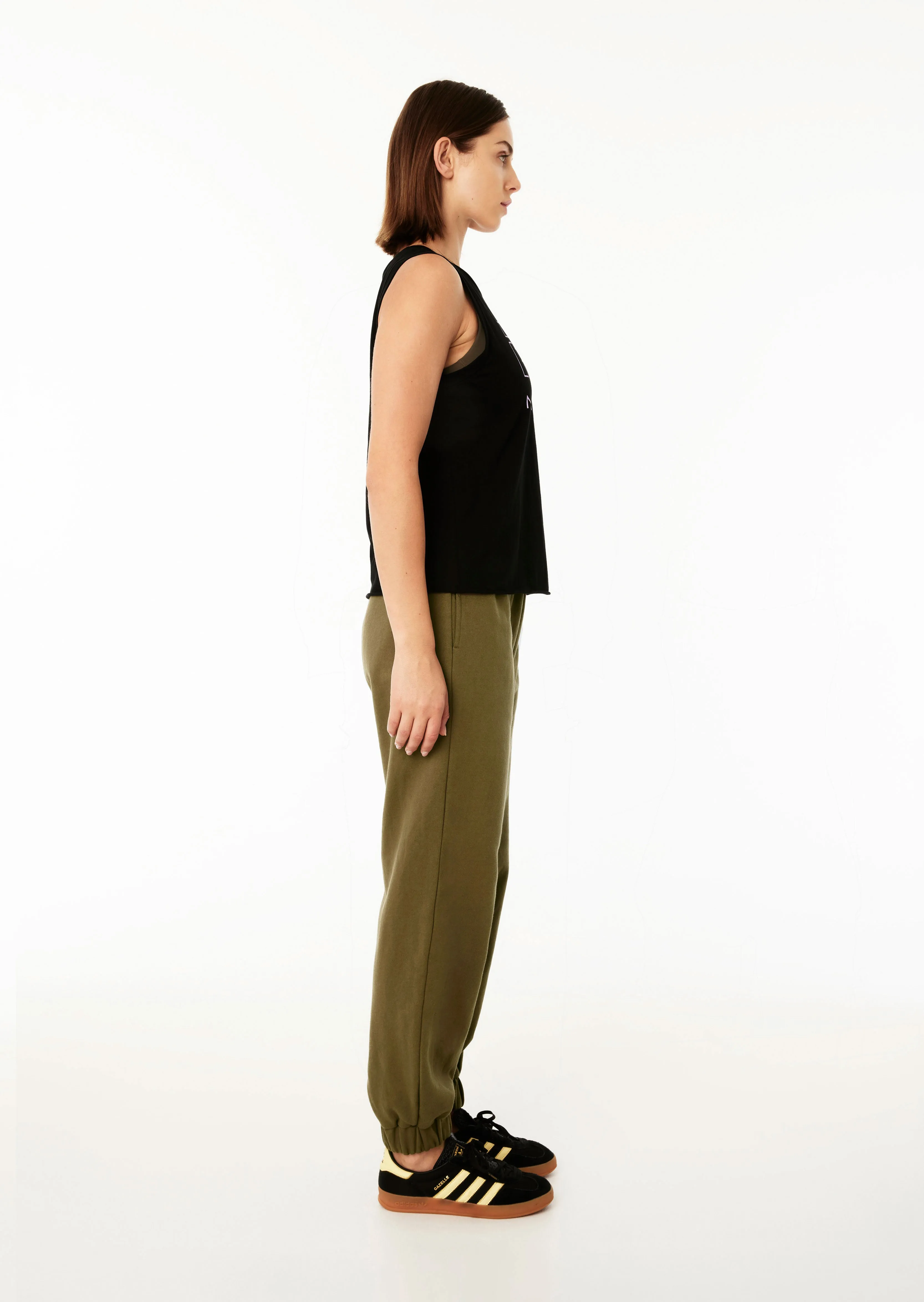 SENTIMENTAL TRACKPANT IN KHAKI