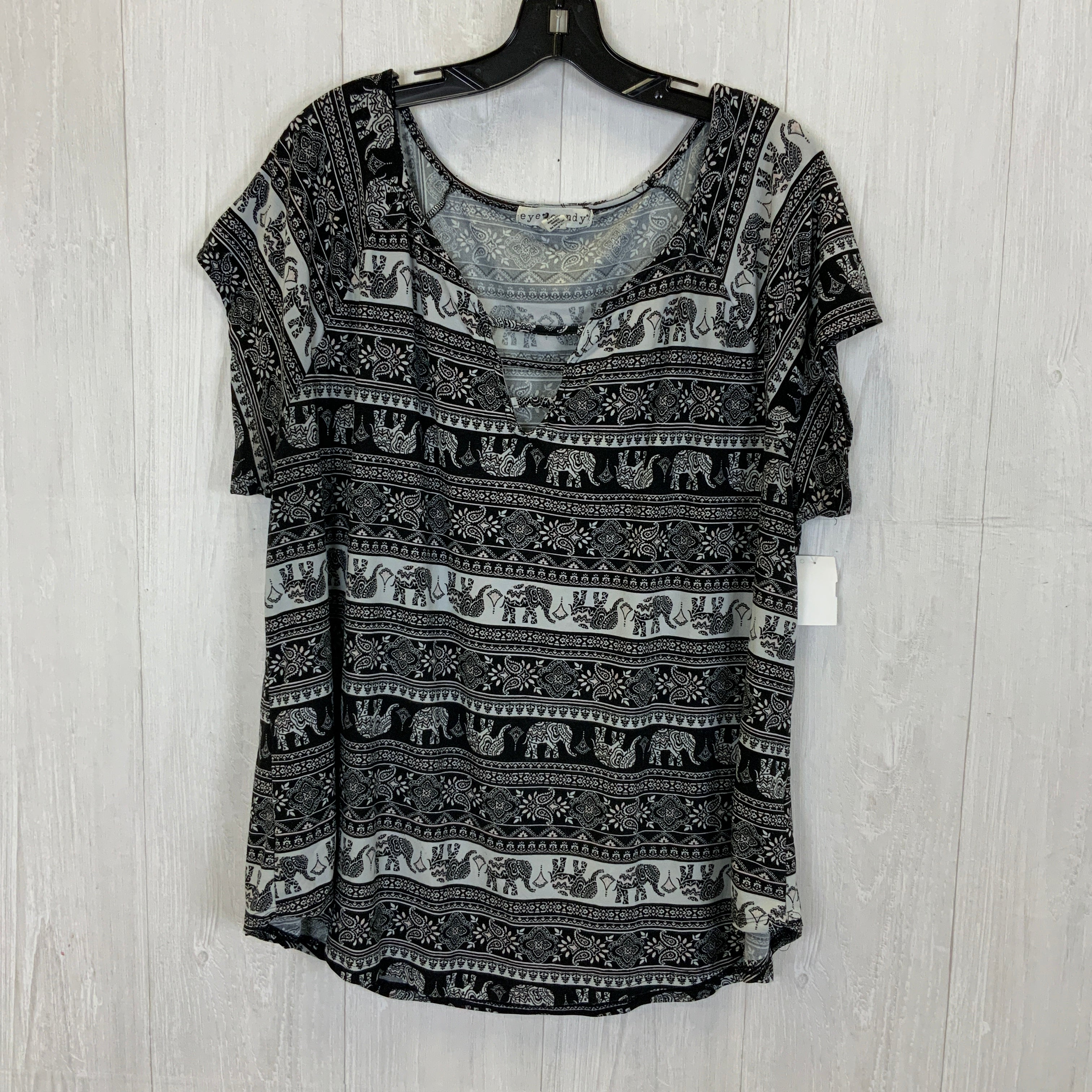 Top Short Sleeve Basic By Eye Candy  Size: 2x