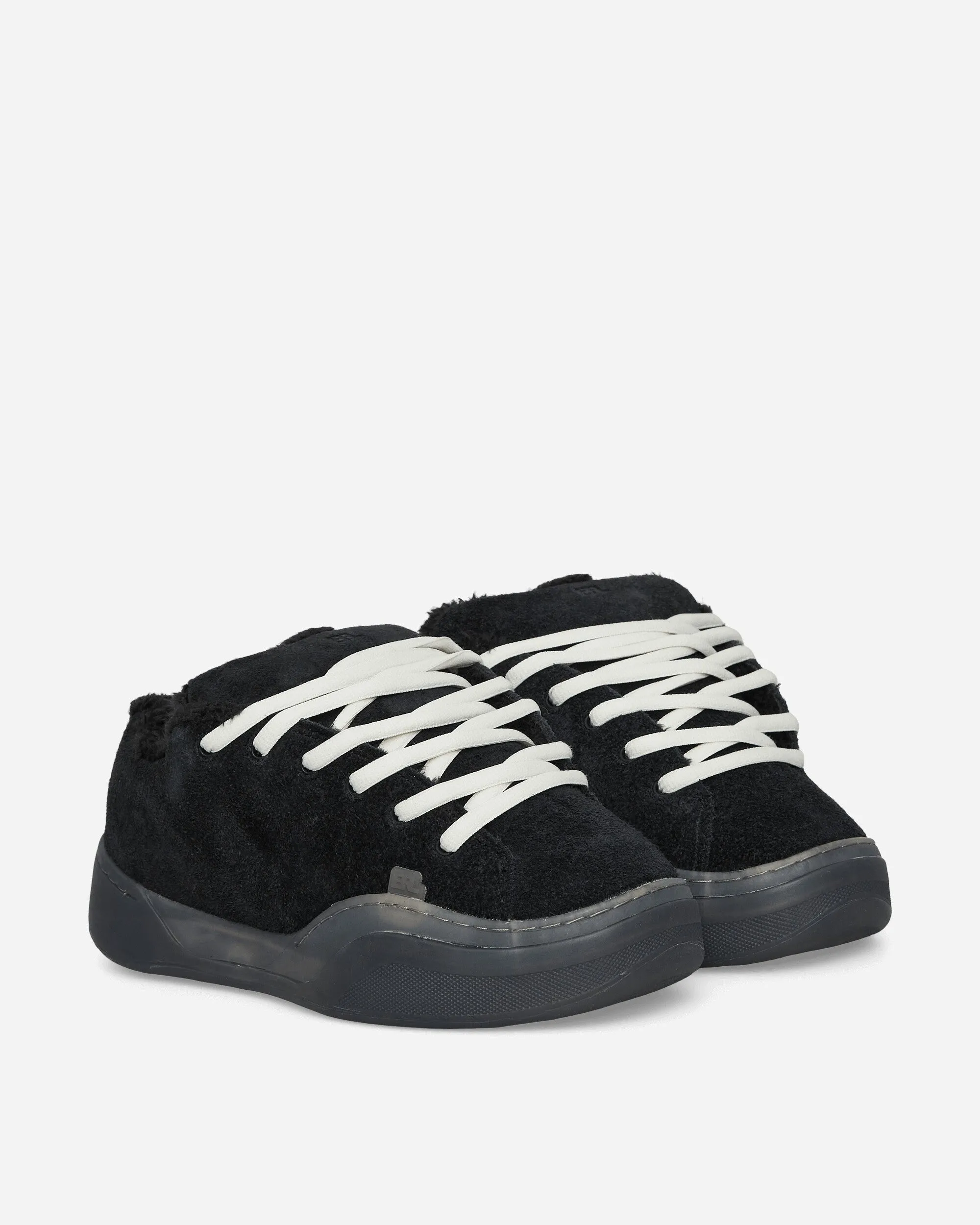 Vamp Skate Sneakers Pirate Black